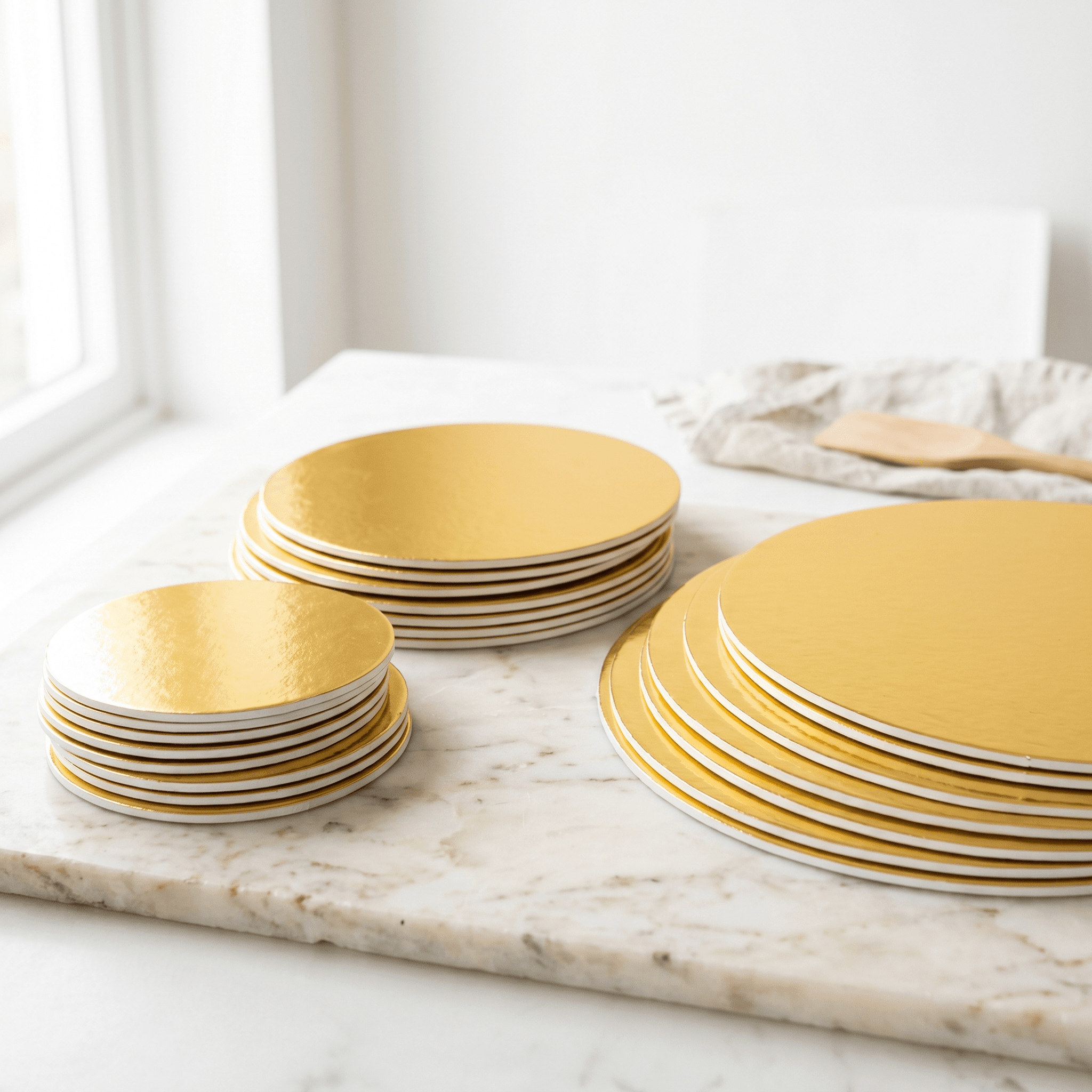 Gold foil cake board round set