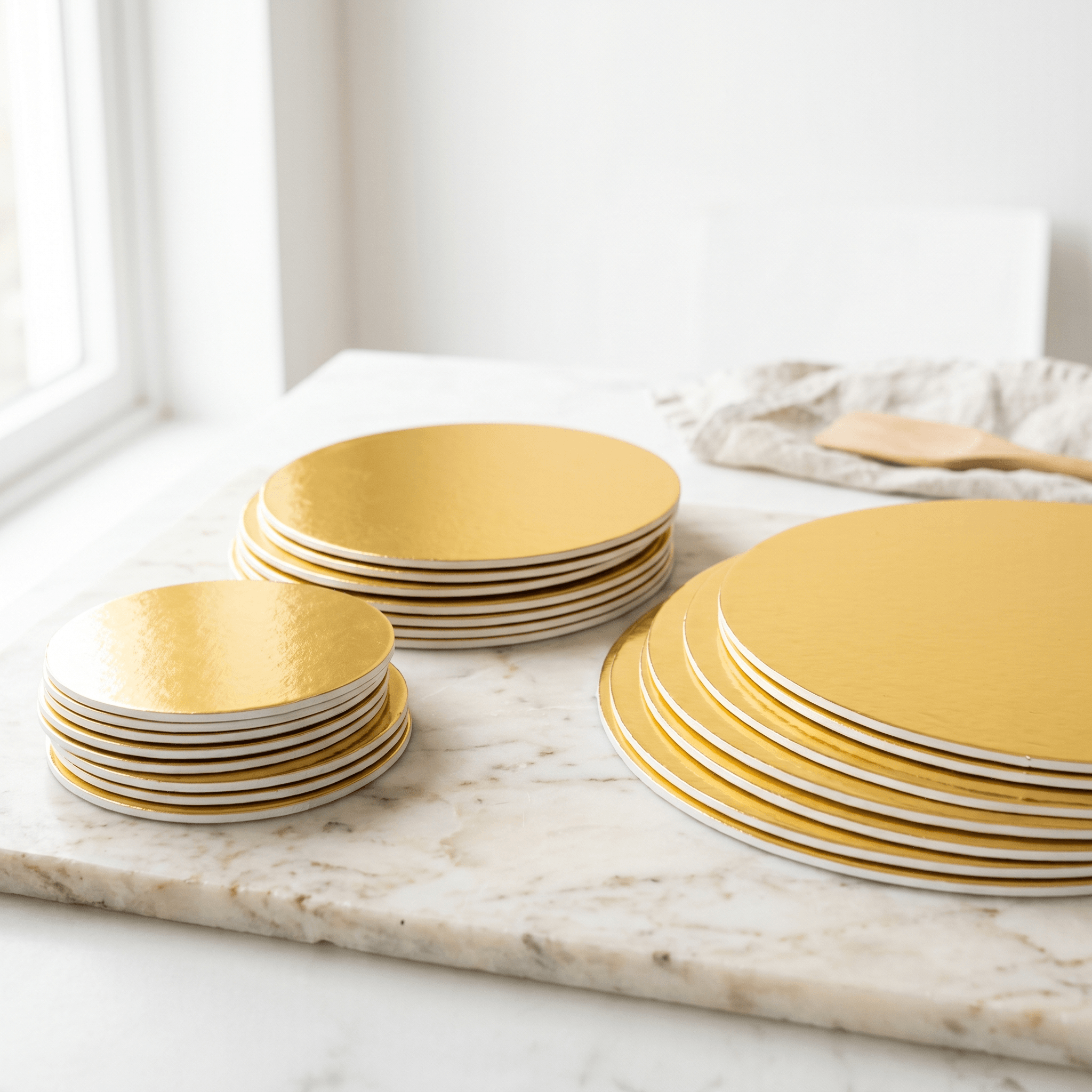 Gold foil cake board round set